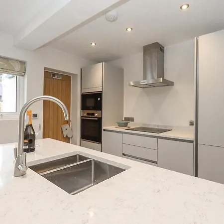 Woodview * Pooley Bridge