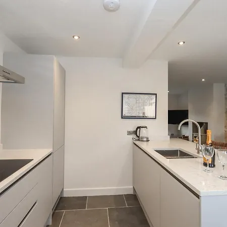 Woodview * Pooley Bridge